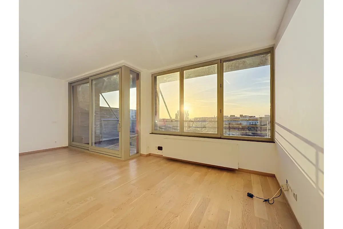 Appartement te  koop in Vorst 1190 340000.00€ 2 slaapkamers 88.00m² - Zoekertje 827406