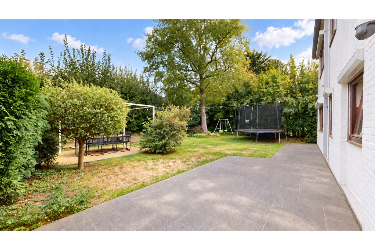 Maison à vendre à Woluwe-Saint-Lambert 1200 849000.00€ 5 chambres 285.00m² - annonce 828112