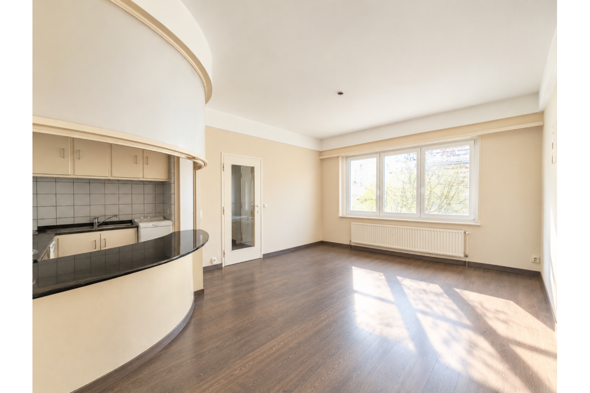 Studio te  huur in Etterbeek 1040 850.00€ 0 slaapkamers 34.00m² - Zoekertje 828256