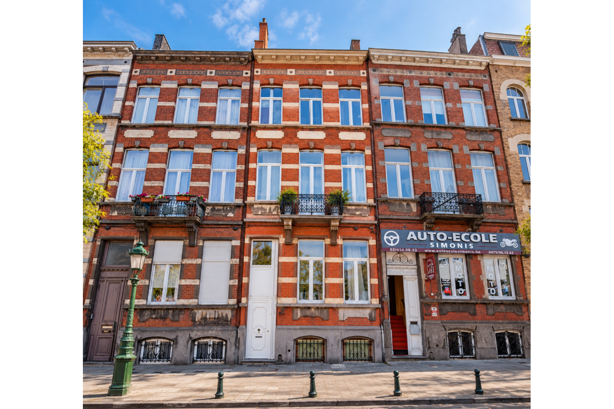 Appartementsgebouw te  koop in Koekelberg 1081 550000.00€ 4 slaapkamers 260.00m² - Zoekertje 827973