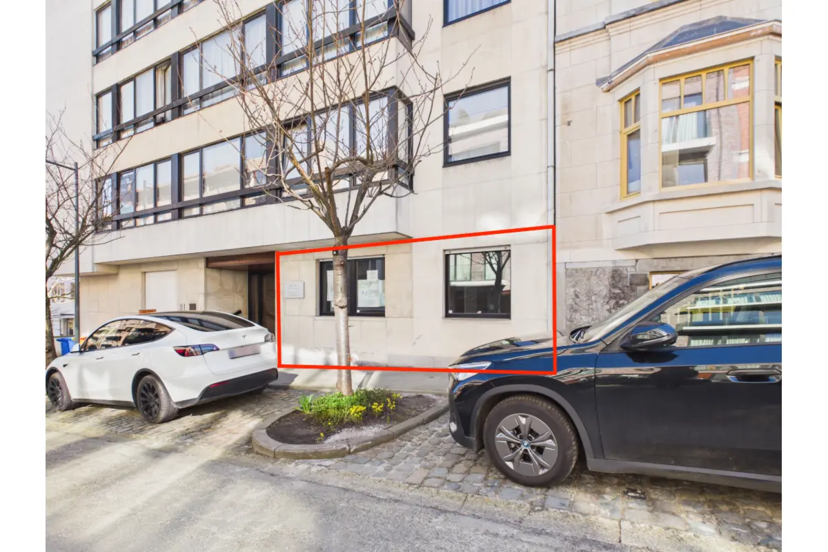 Handelszaak te  koop in Oudergem 1160 150000.00€  slaapkamers m² - Zoekertje 828345