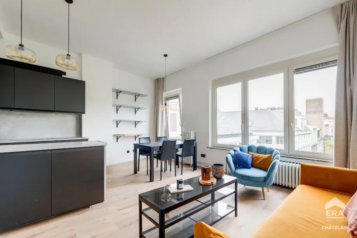 Appartement te  koop in Brussel 1000 245000.00€ 1 slaapkamers 55.00m² - Zoekertje 827700