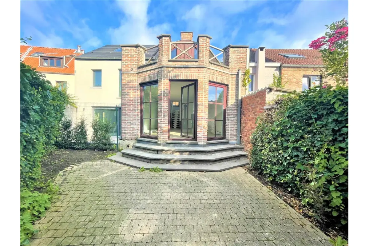 Maison à  à Uccle 1180 1700.00€ 2 chambres 139.00m² - annonce 828805