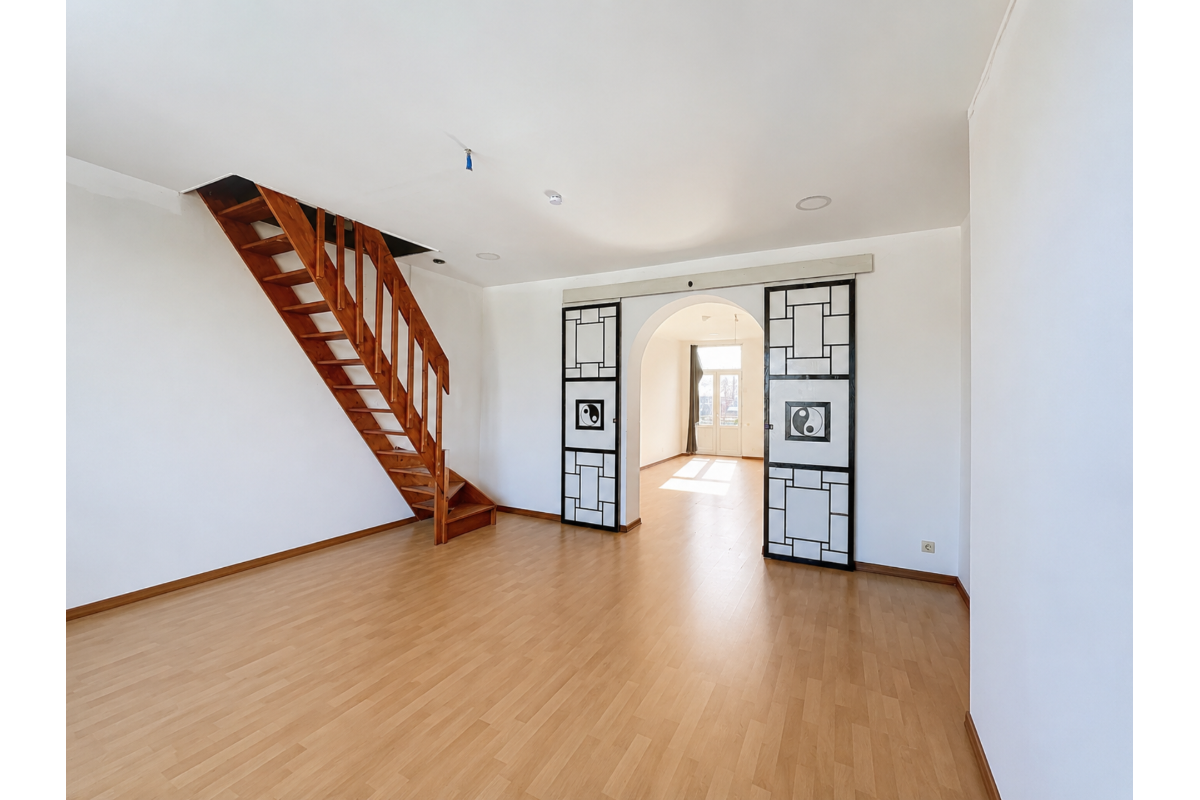 Triplex te  in Schaarbeek 1030 275000.00€ 4 slaapkamers 167.00m² - Zoekertje 827824