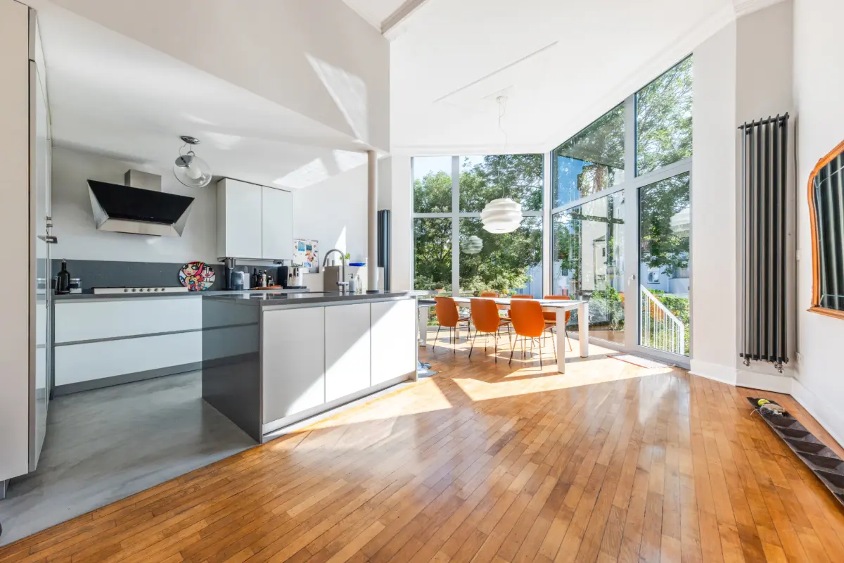 Huis te  koop in Etterbeek 1040 1099000.00€ 4 slaapkamers 325.00m² - Zoekertje 829971