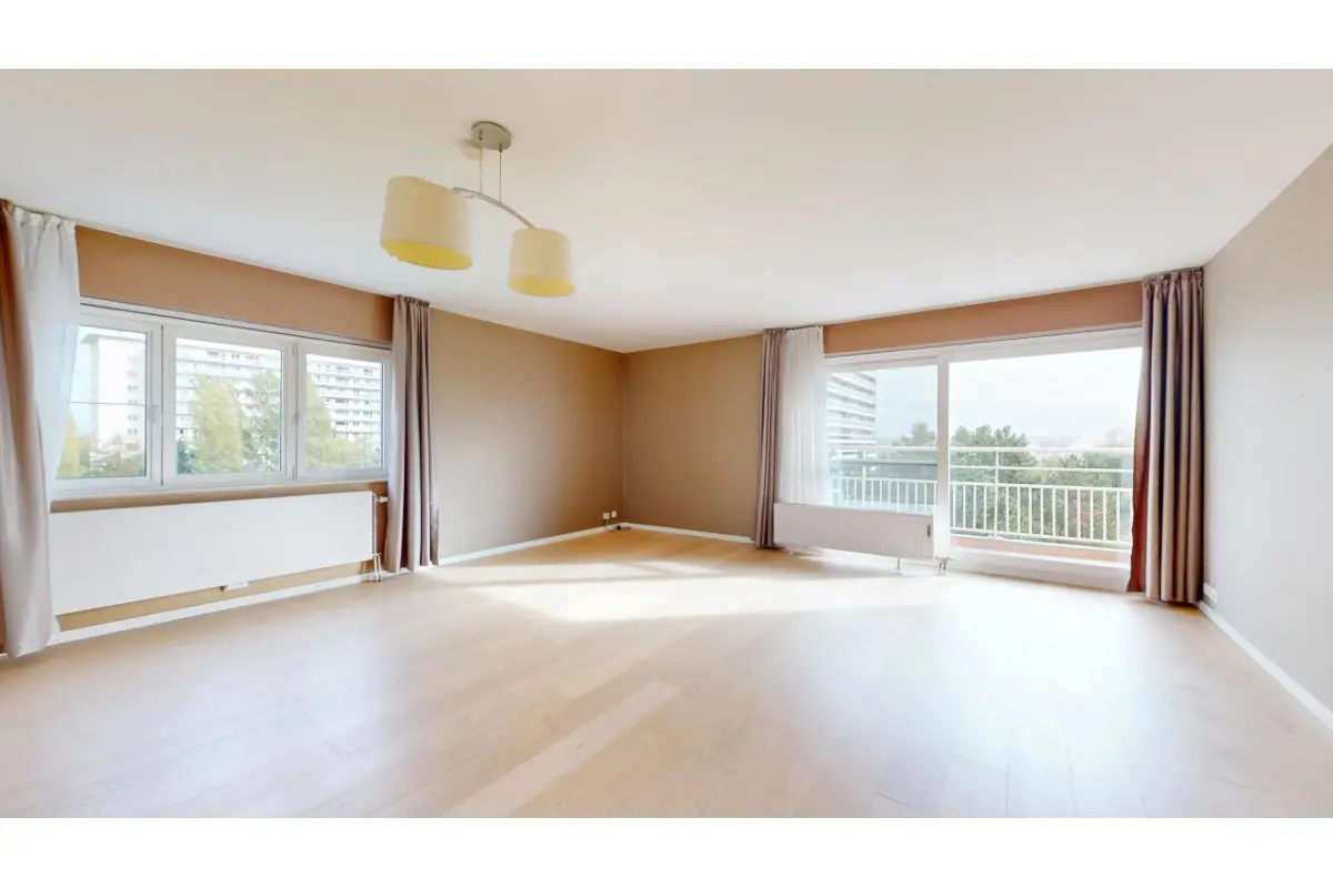 Appartement à louer à Woluwe-Saint-Lambert 1200 1600.00€ 3 chambres 126.00m² - annonce 829990
