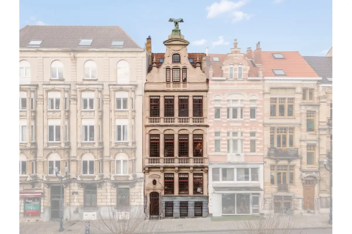 Appartementsgebouw te  koop in Schaarbeek 1030 1275000.00€ 6 slaapkamers 450.00m² - Zoekertje 829563
