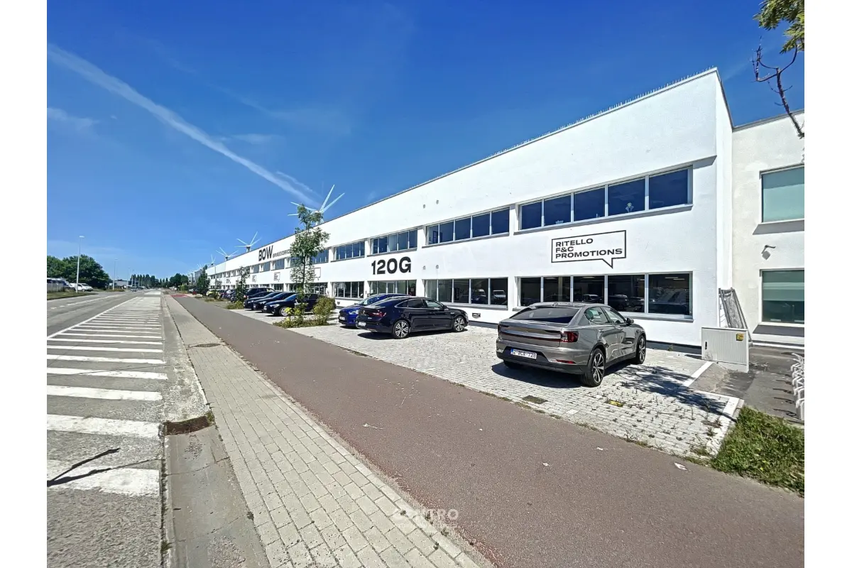 Commerce à louer à Bruges 8000 1450.00€  chambres 254.00m² - annonce 830083