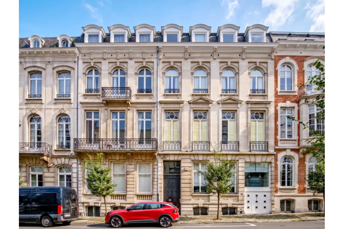 Appartement à vendre à Ixelles 1050 990000.00€  chambres 180.00m² - annonce 829503