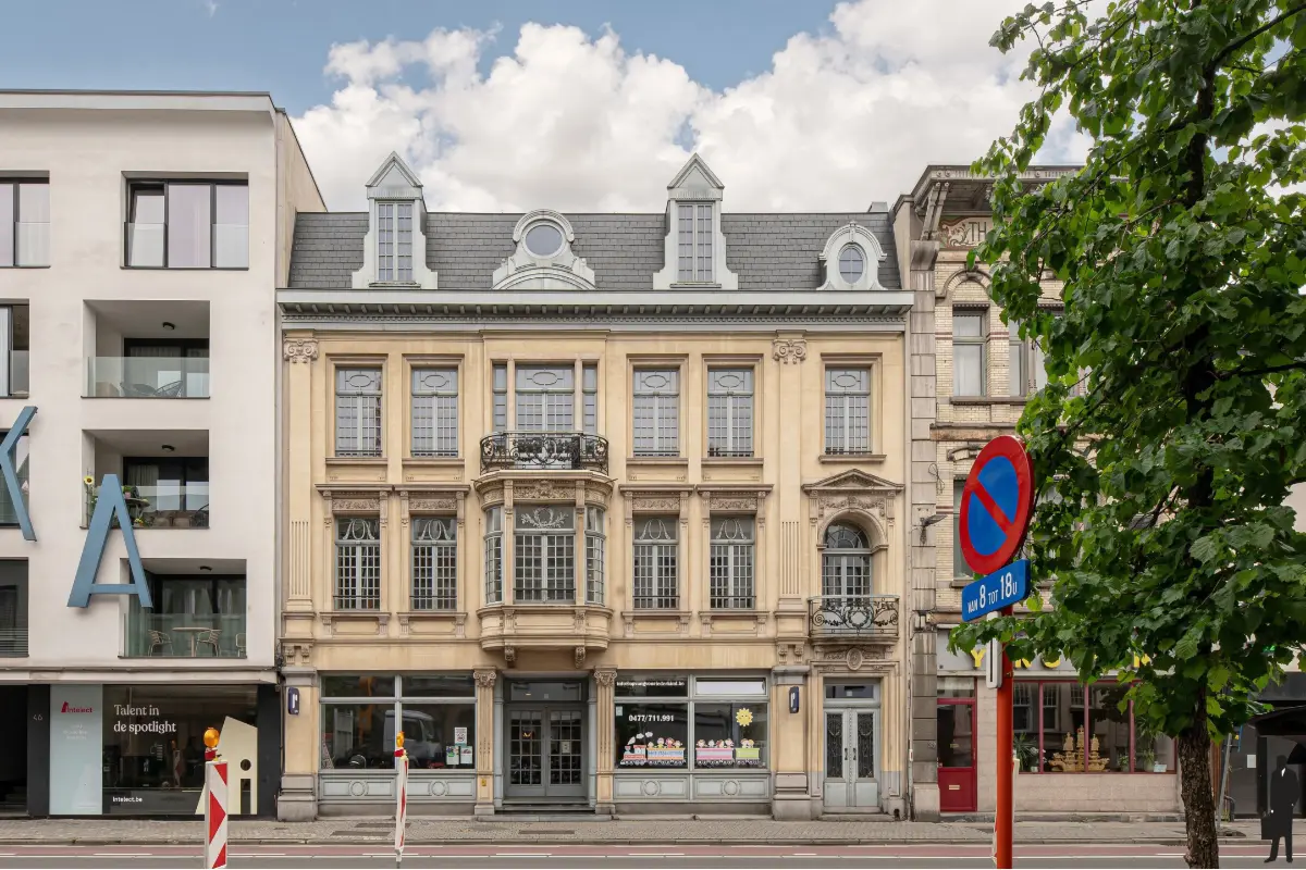 Commerce à louer à Malines 2800 0.00€  chambres 423.00m² - annonce 829439