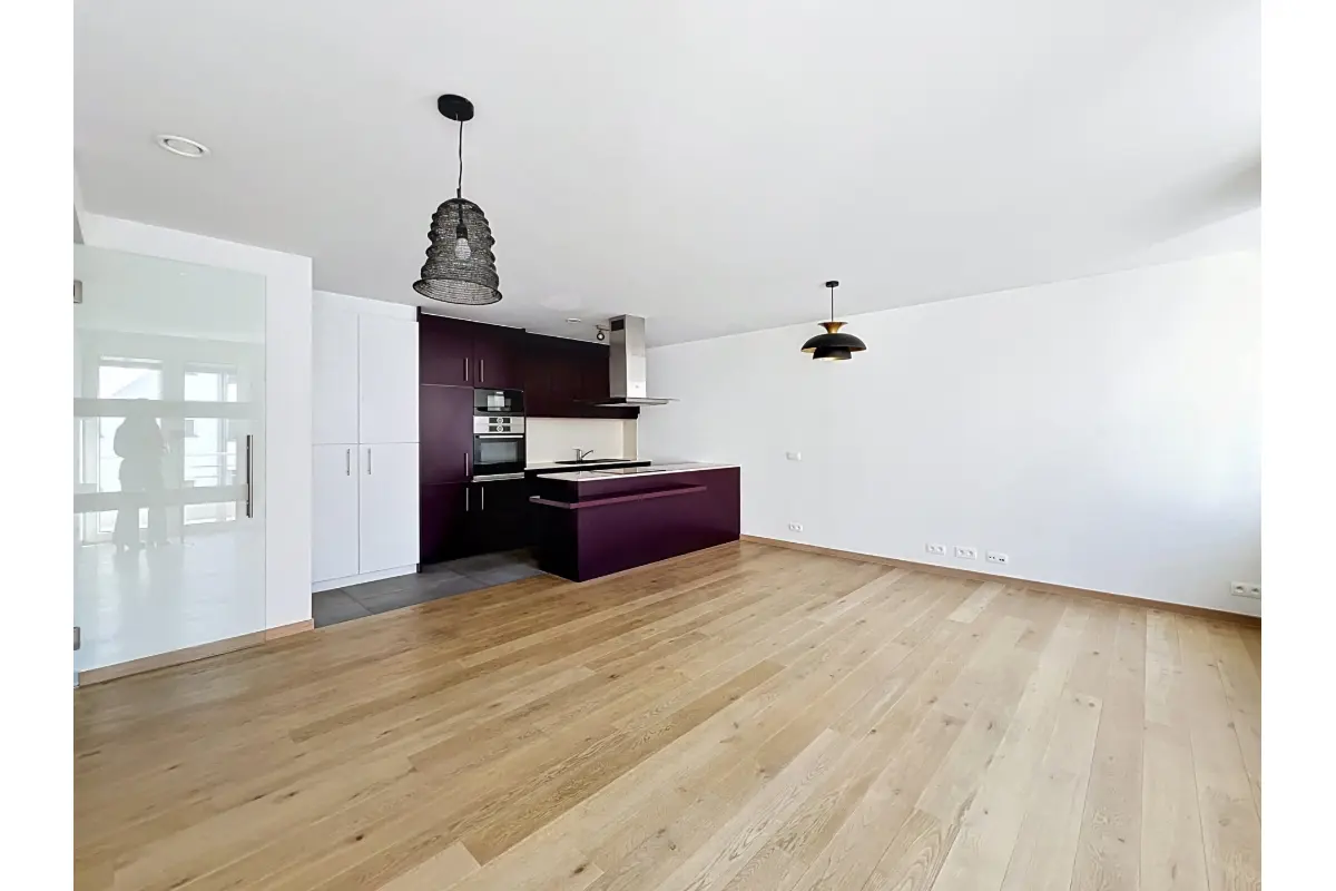Appartement te  in Brussel 1000 1575.00€ 2 slaapkamers 81.00m² - Zoekertje 830385