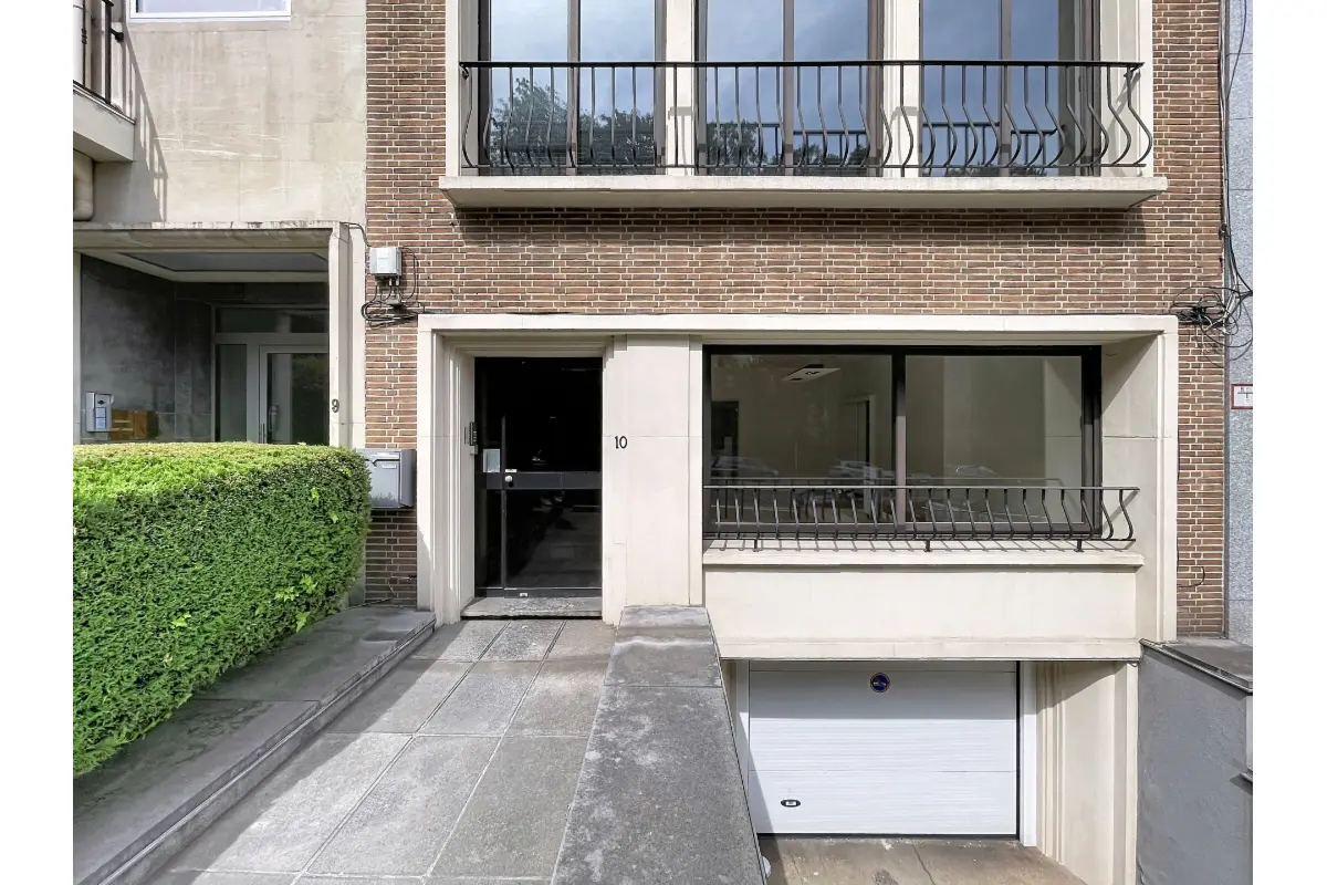 Appartement te  koop in Brussel 1000 395000.00€ 2 slaapkamers 103.00m² - Zoekertje 830377