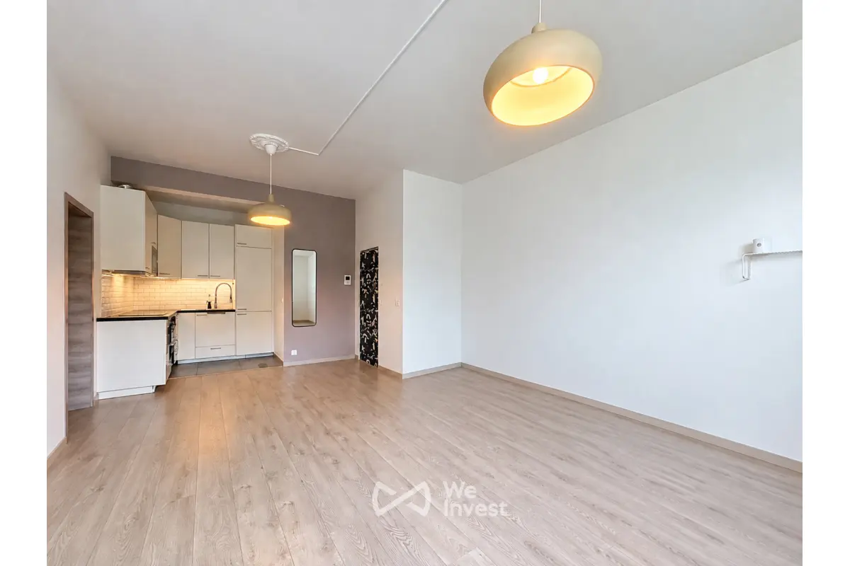 Appartement te  in Sint-Jans-Molenbeek 1080 950.00€ 1 slaapkamers 73.00m² - Zoekertje 830490