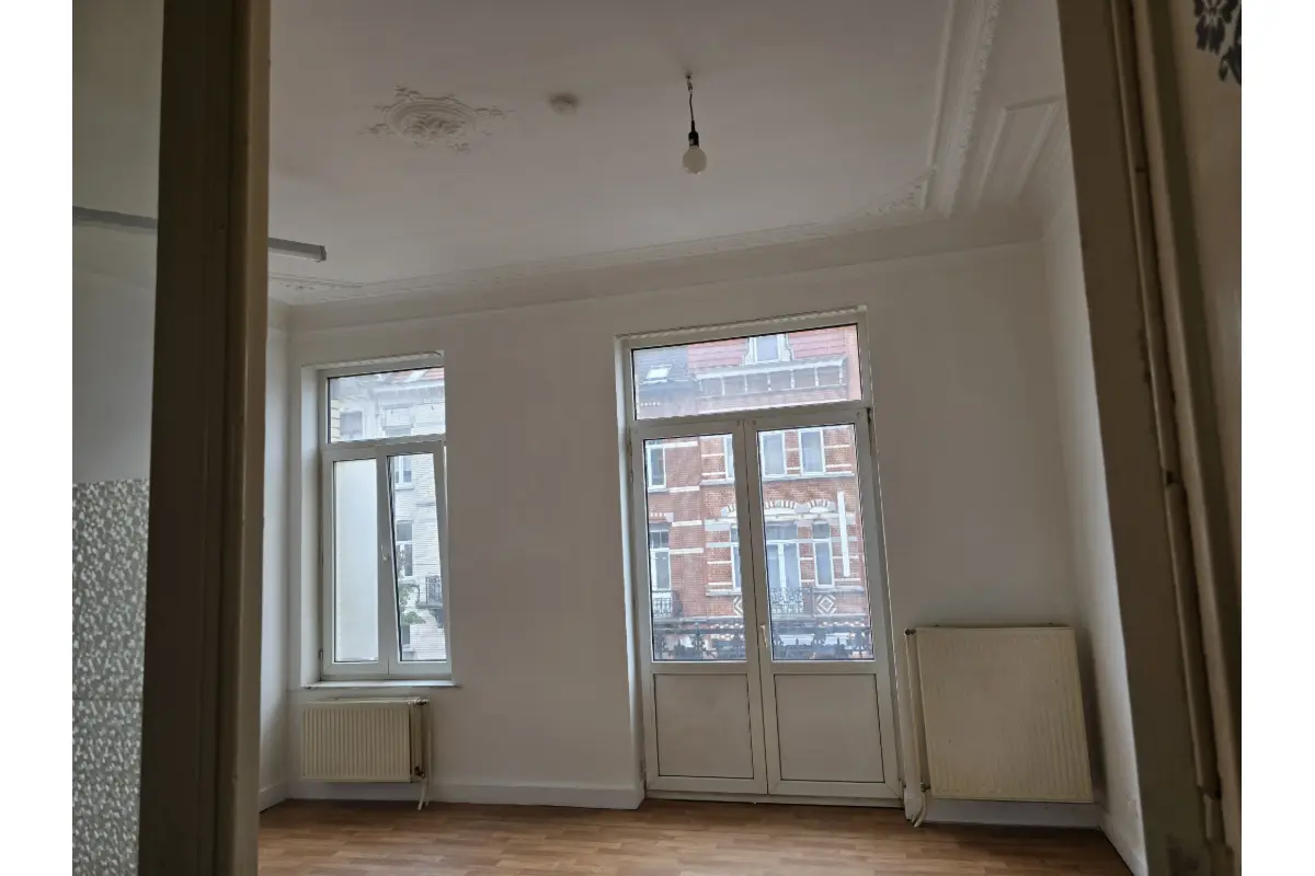 Appartement à louer à Etterbeek 1040 1100.00€ 1 chambres 65.00m² - annonce 830300