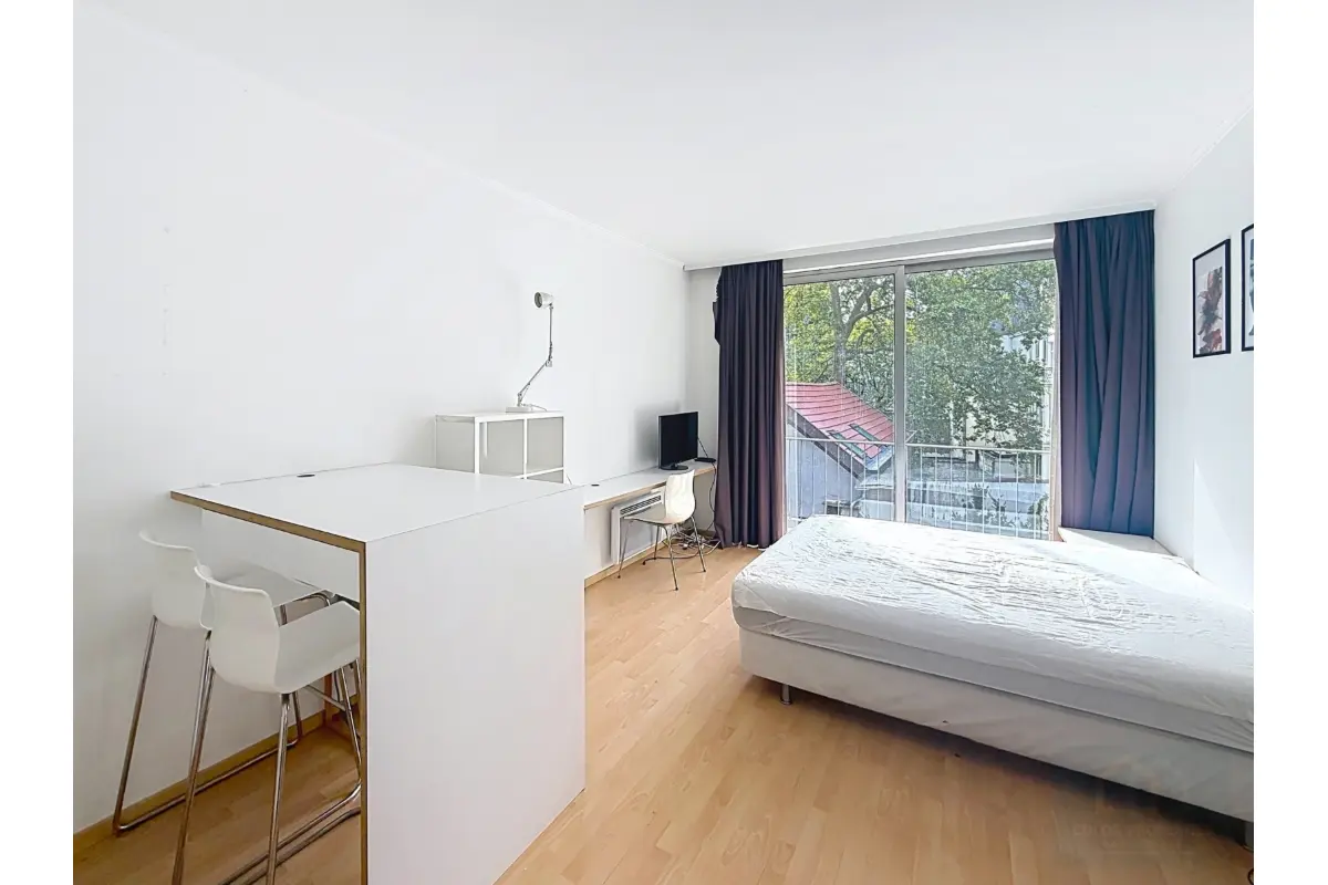 Studio te  koop in Sint-Gillis 1060 175000.00€ 0 slaapkamers 30.00m² - Zoekertje 830855