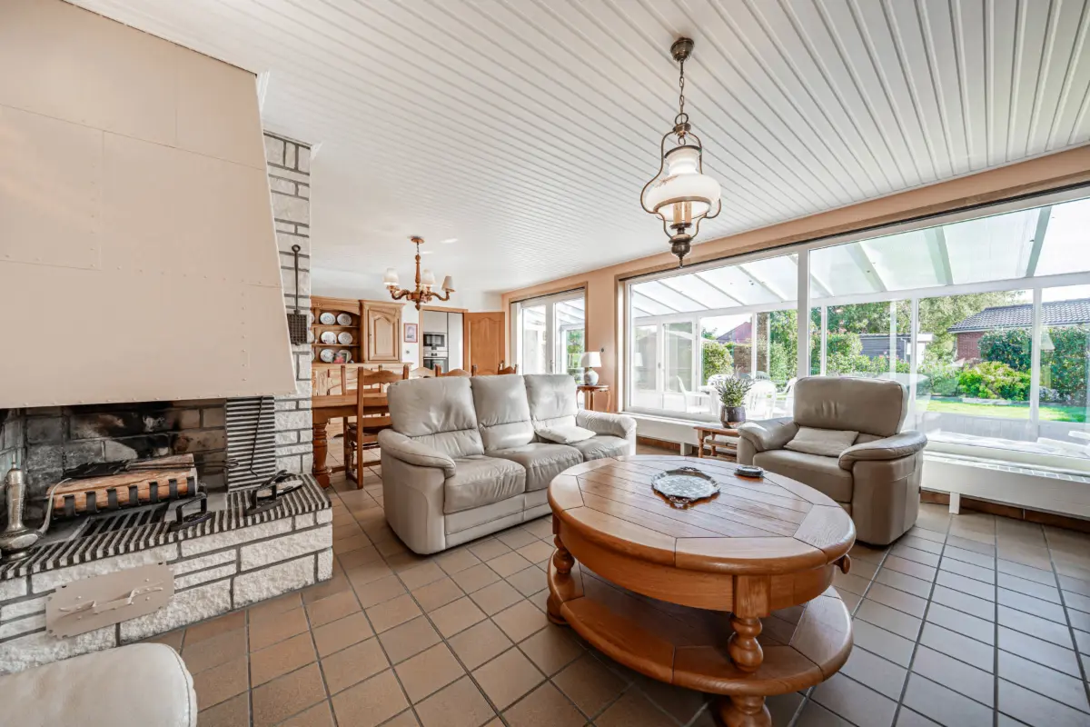 Villa te  koop in Ghlin 7011 325000.00€ 3 slaapkamers 195.00m² - Zoekertje 830319