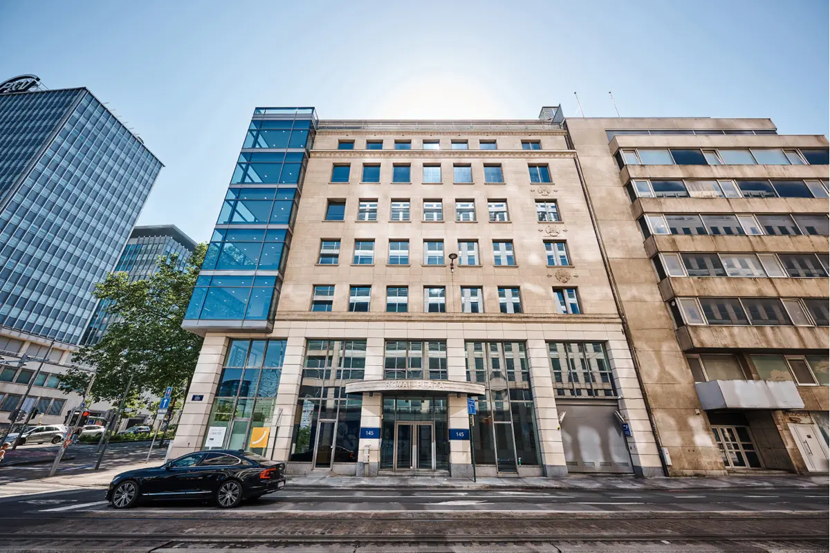 Commerce à louer à Bruxelles 1000 17440.00€  chambres 872.00m² - annonce 830464