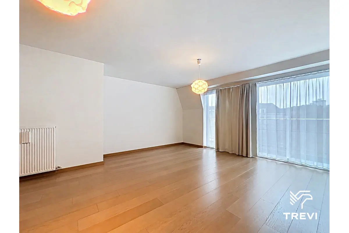 Appartement à louer à Woluwe-Saint-Lambert 1200 1100.00€ 1 chambres 80.00m² - annonce 830826