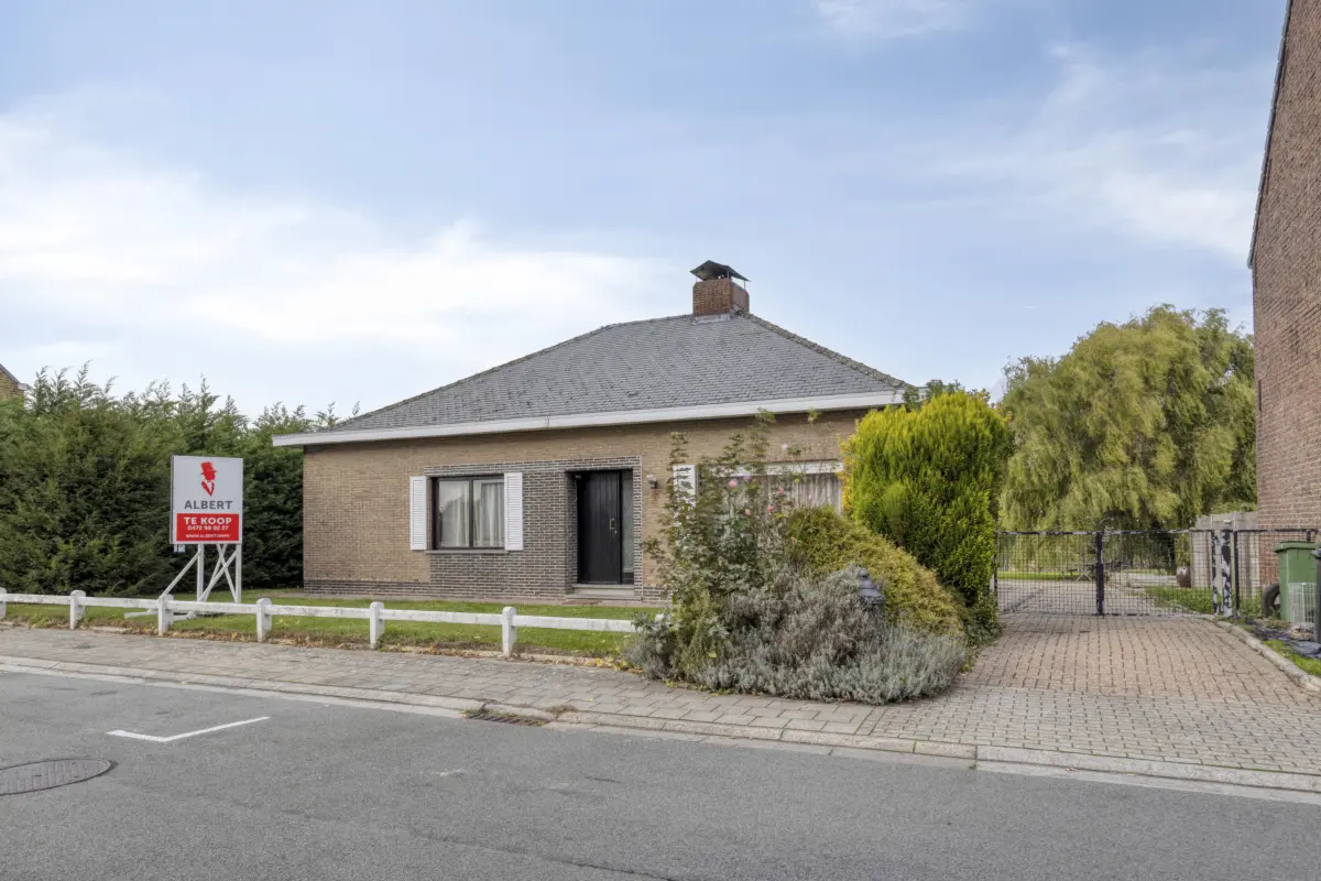 Bungalow à vendre à Outer 9406 375000.00€ 3 chambres 130.00m² - annonce 830275