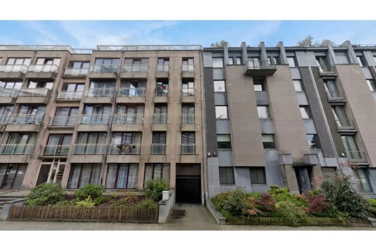 Parking te  koop in Schaarbeek 1030 21500.00€  slaapkamers m² - Zoekertje 831352