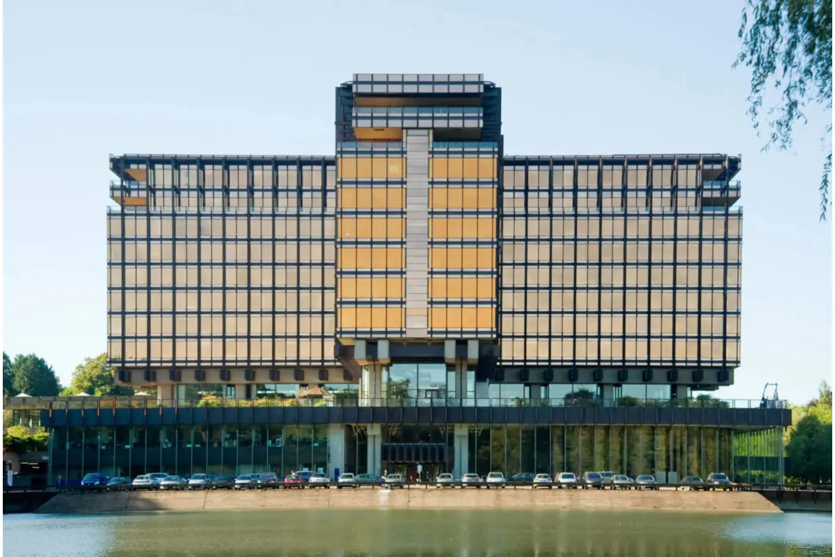 Commerce à louer à Watermael-Boitsfort 1170 2700.00€  chambres 120.00m² - annonce 831554