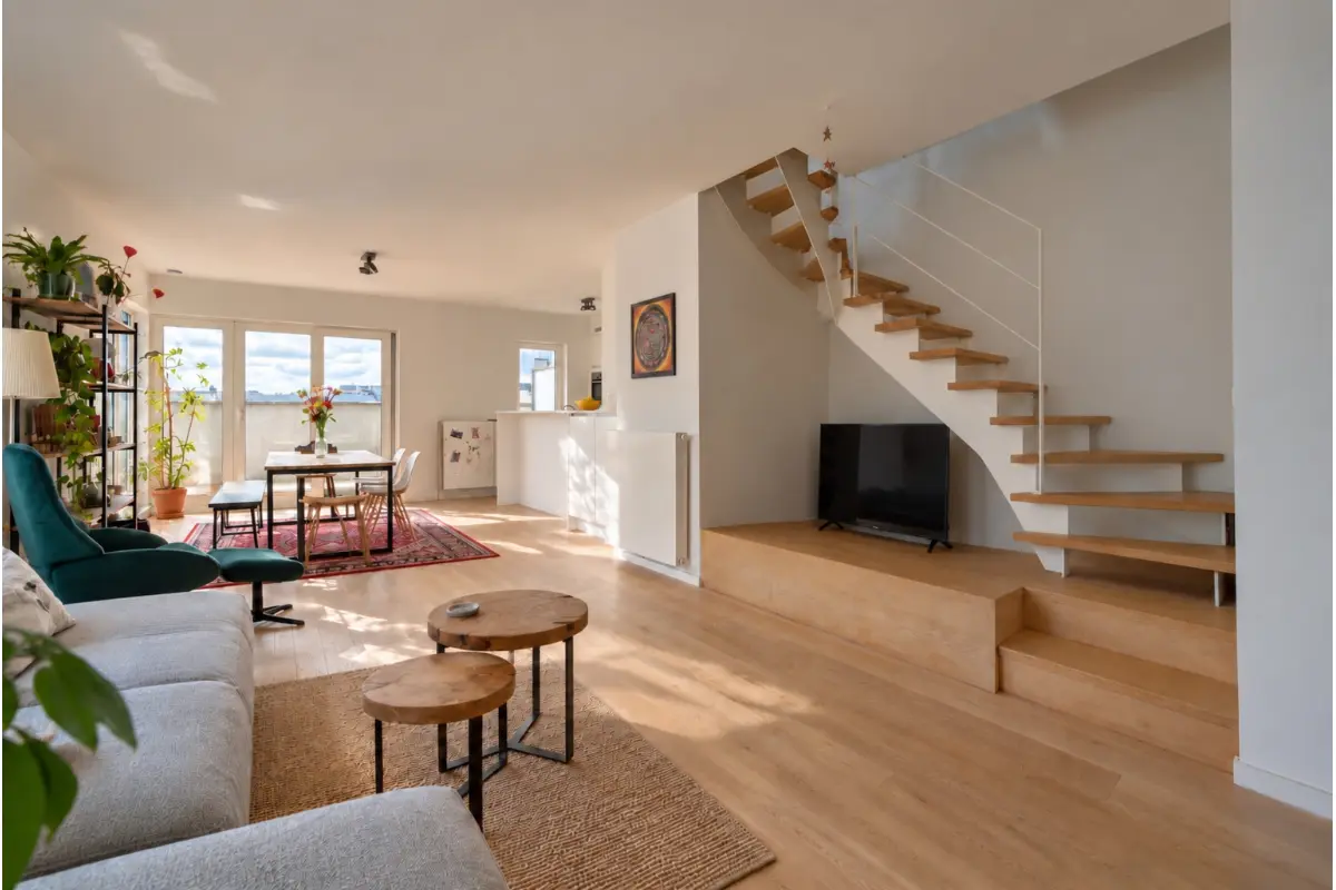 Appartement te  koop in Brussel 1000 690000.00€ 2 slaapkamers 123.00m² - Zoekertje 831147