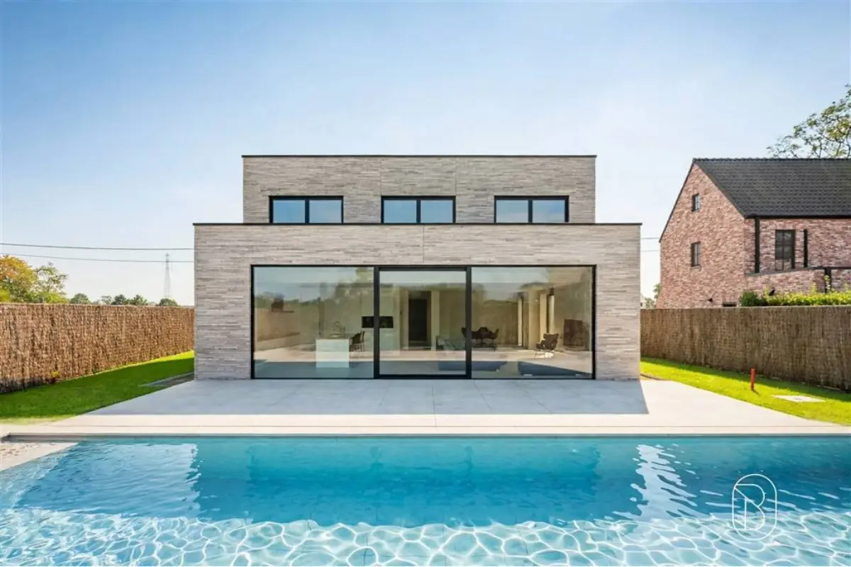 Villa te  koop in Zulte 9870 945000.00€ 5 slaapkamers 330.00m² - Zoekertje 831300