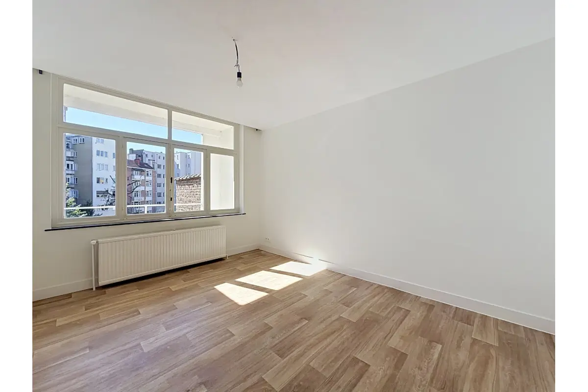Penthouse te  huur in Elsene 1050 1320.00€ 2 slaapkamers 78.00m² - Zoekertje 831452