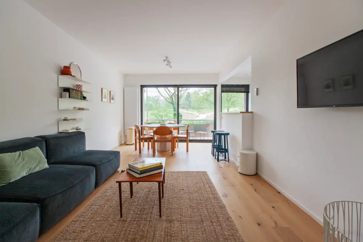 Appartement te  huur in Vorst 1190 1700.00€ 1 slaapkamers m² - Zoekertje 831933