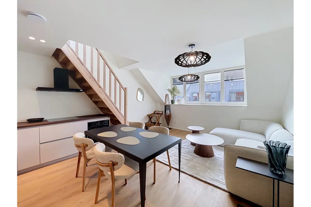 Duplex à louer à Etterbeek 1040 1900.00€ 3 chambres 66.00m² - annonce 831604