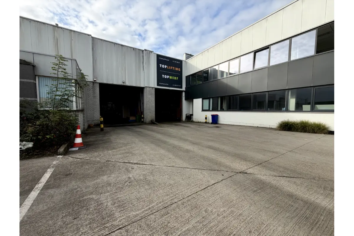 Commerce à vendre à Wilrijk 2610 1100000.00€  chambres 864.00m² - annonce 832624