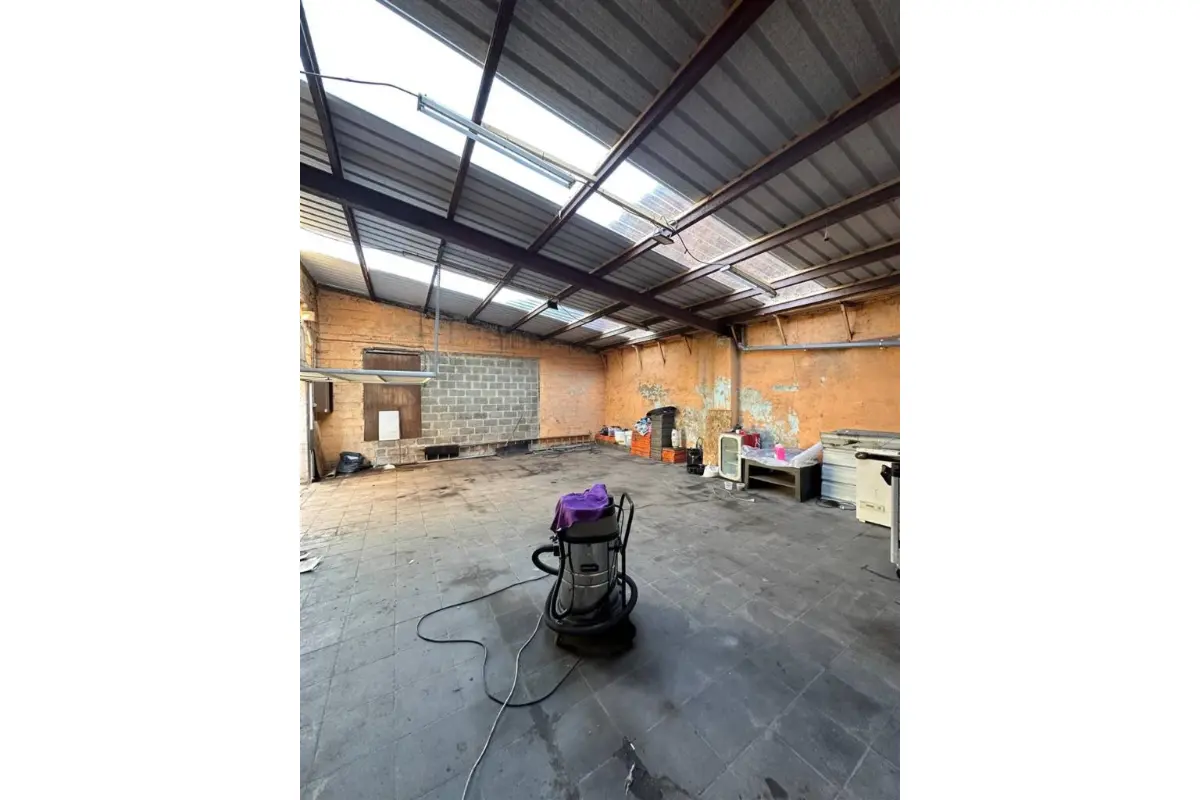 Parking à louer à Lodelinsart 6042 420.00€  chambres m² - annonce 832700