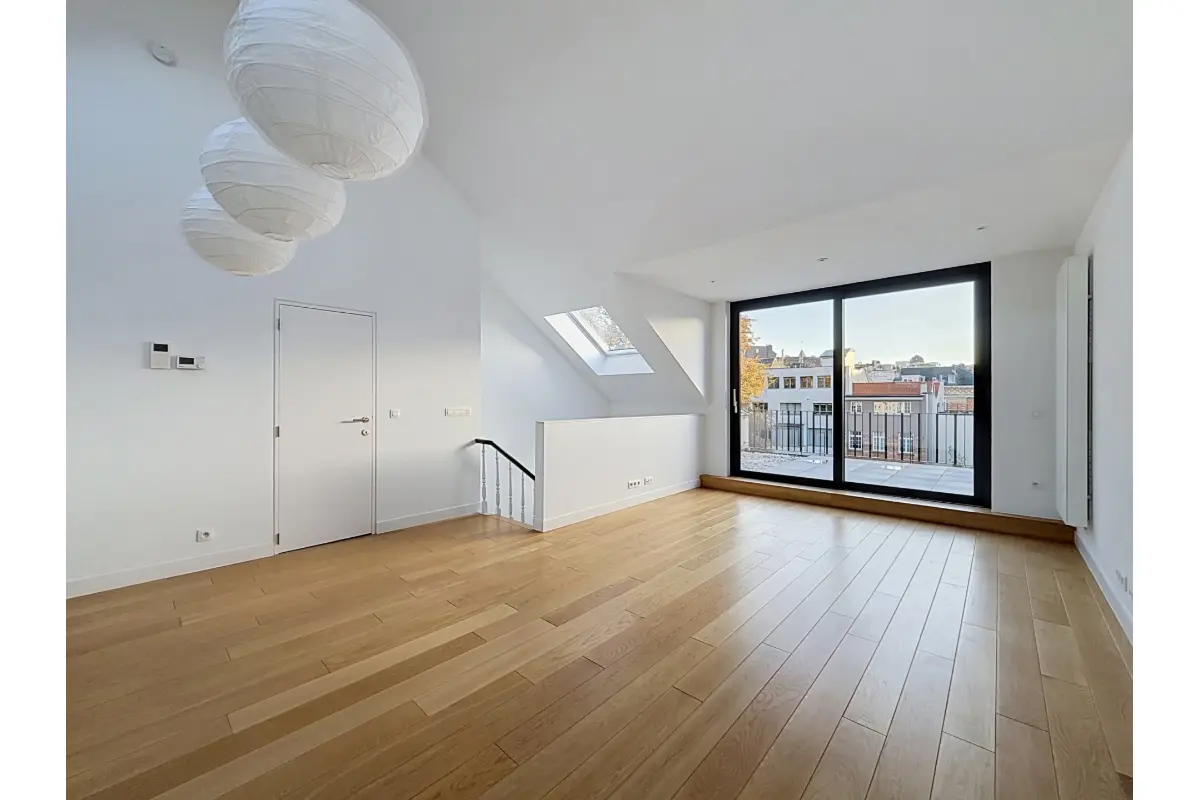Penthouse te  huur in Elsene 1050 2600.00€ 2 slaapkamers 147.00m² - Zoekertje 832510