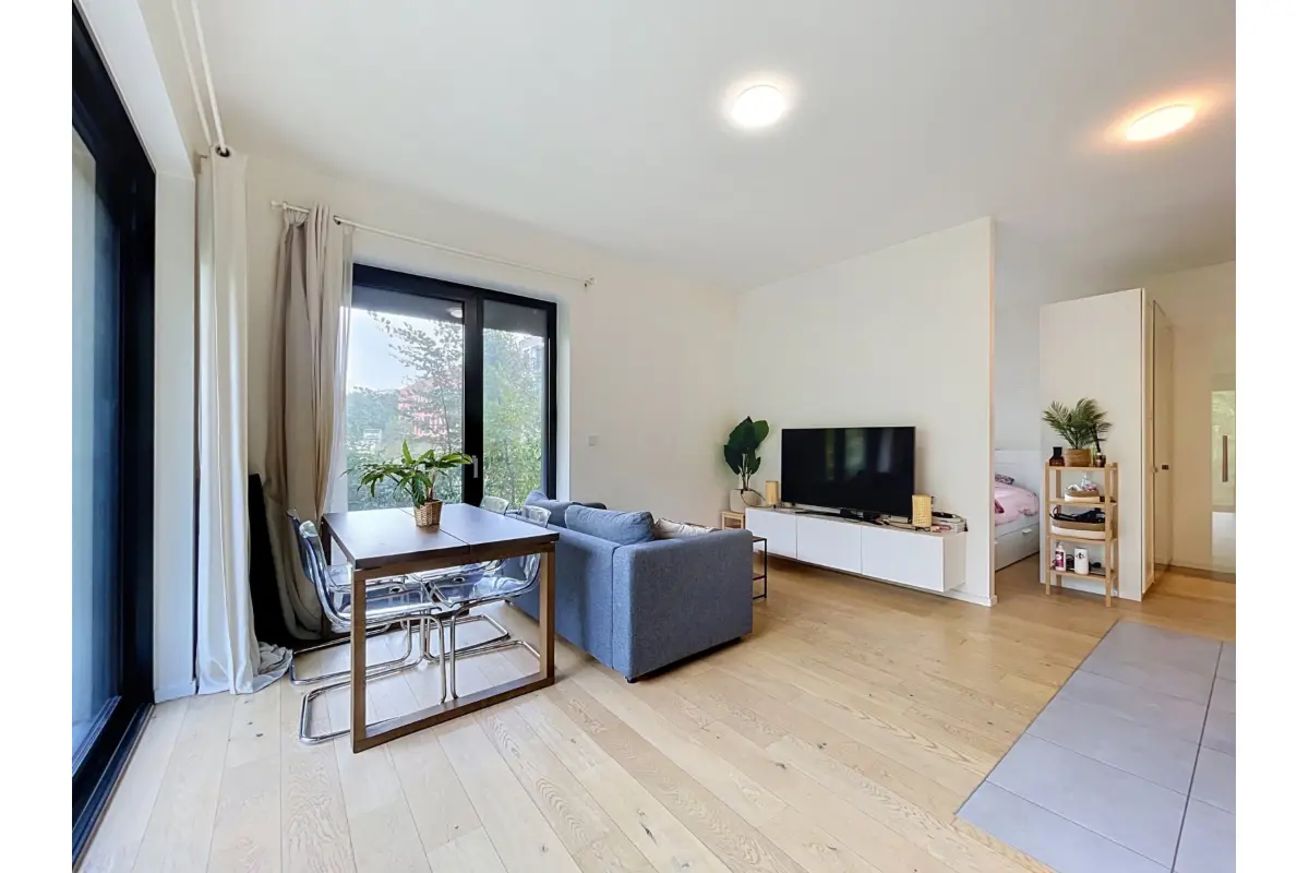 Appartement te  huur in Ukkel 1180 1190.00€ 1 slaapkamers 53.40m² - Zoekertje 832081