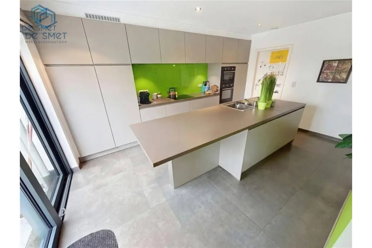 Immeuble mixte à vendre à Deftinge 9570 475000.00€ 3 chambres 264.00m² - annonce 833070