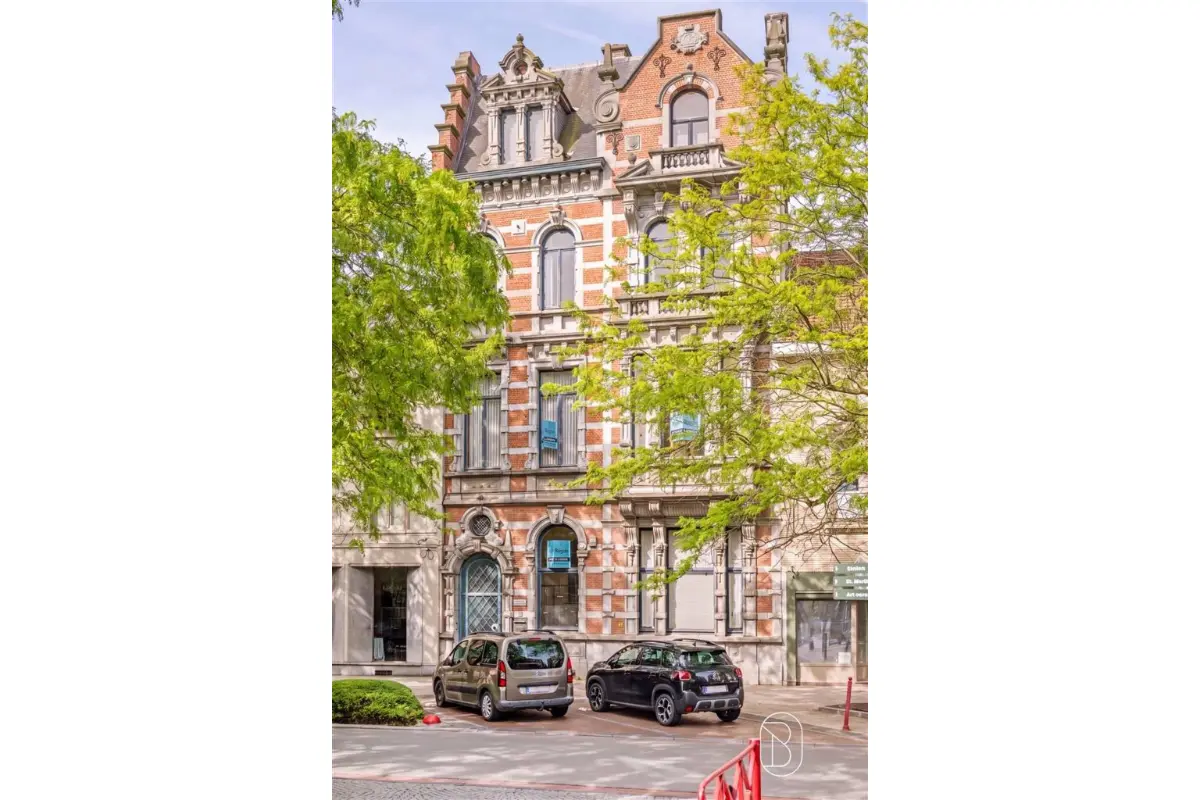Maison de maître à vendre à Renaix 9600 595000.00€ 6 chambres 910.00m² - annonce 832970