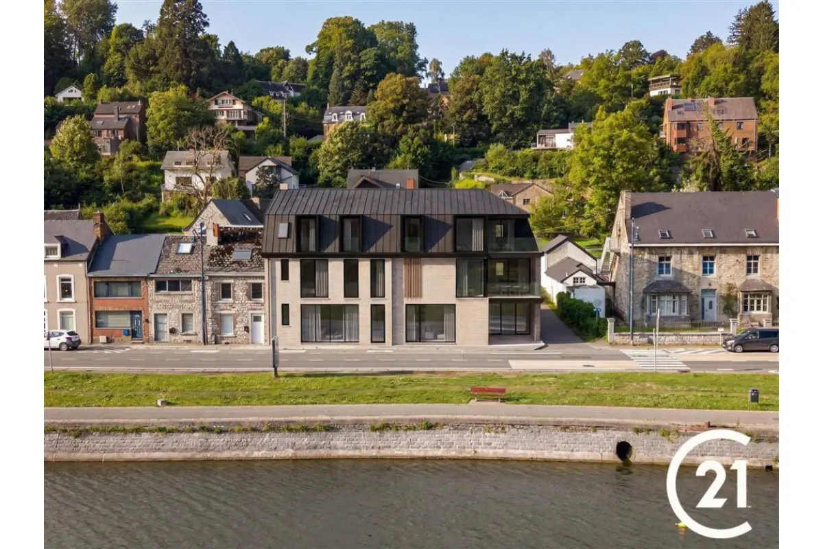 Immeuble mixte à vendre à Namur 5000 299000.00€ 4 chambres 360.00m² - annonce 833380